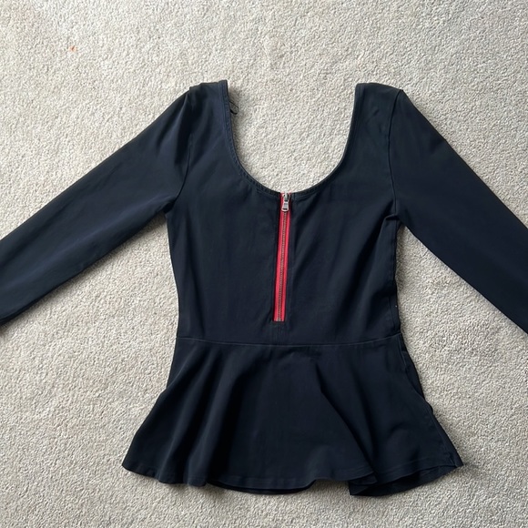 Express peplum top - Picture 3 of 6